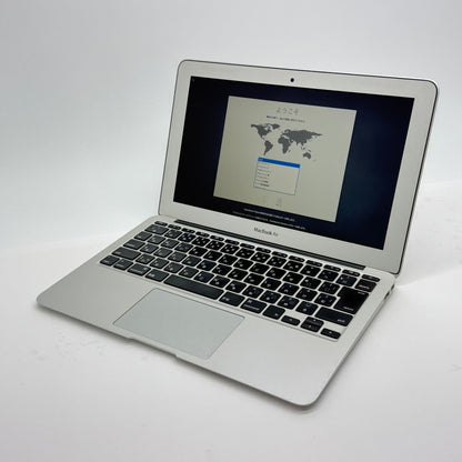 MacBook Air 11インチ Mid 2012 i7 2GHz 8GB SSD256GB シルバー【C7287-80】