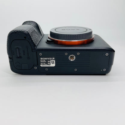 SONY ソニー α7II ボディ ILCE-7M2 ショット数19,013枚【C4569-80】