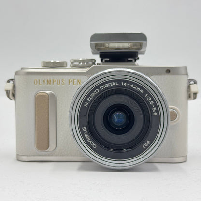 OLYMPUS PEN E-PL8 ダブルズームレンズキット 14-42mm 40-150mm ミラーレス 一眼 カメラ【C9492-60】