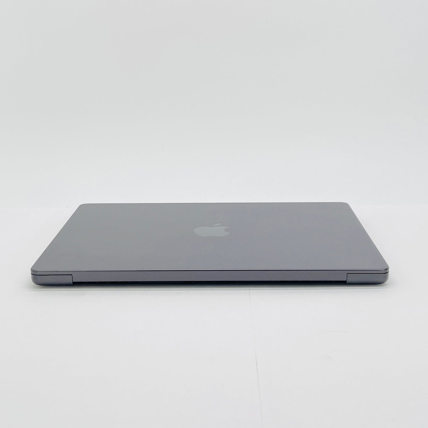 新品同様 美品 Apple MacBook Pro 14インチ M4 2024 MW2U3J/A 16GB SSD 512GB 充放電回数6回 バッテリー最大容量100% 付属品完備【C7909-80】