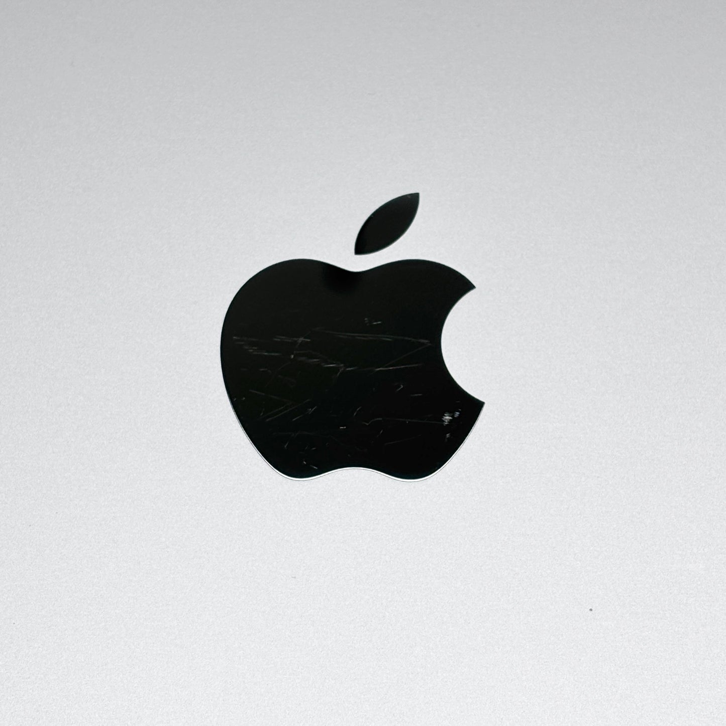MacBook Air Retina 13インチ 2020 M1 8GB SSD 256GB スペースグレイ MGN63J/A バッテリー最大容量85% 【C8291-80】