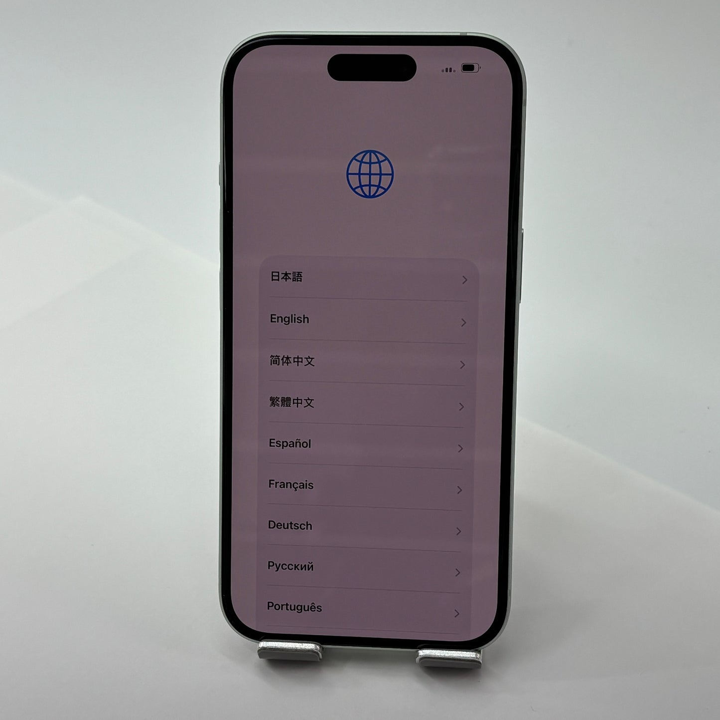 新品同様 美品 iPhone 15 128GB SIMフリー MTMM3J/A グリーン バッテリー最大容量93%【C5346-C】
