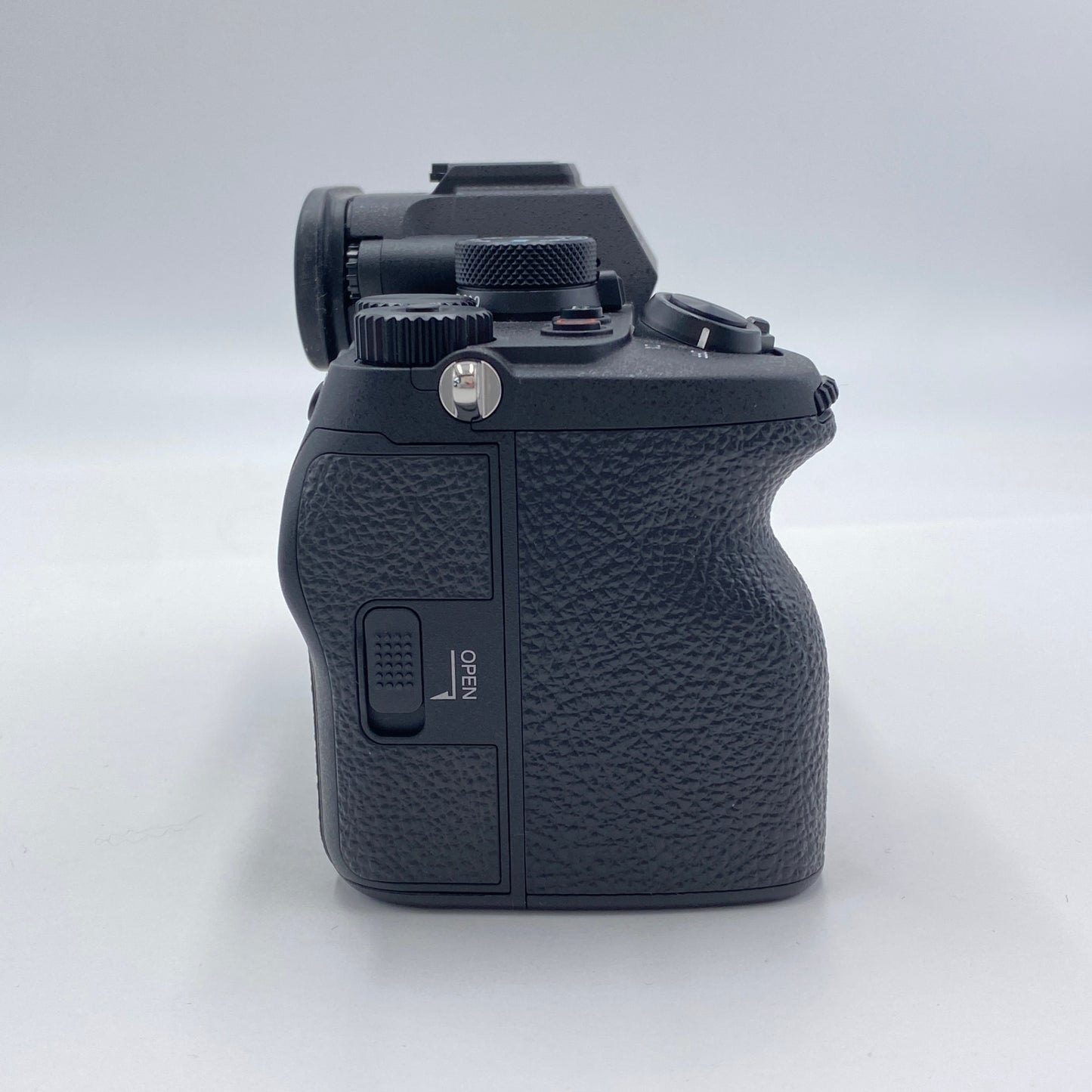 美品 ソニー SONY α7 IV ILCE-7M4 付属品完備 シャッター回数810回【C5202】