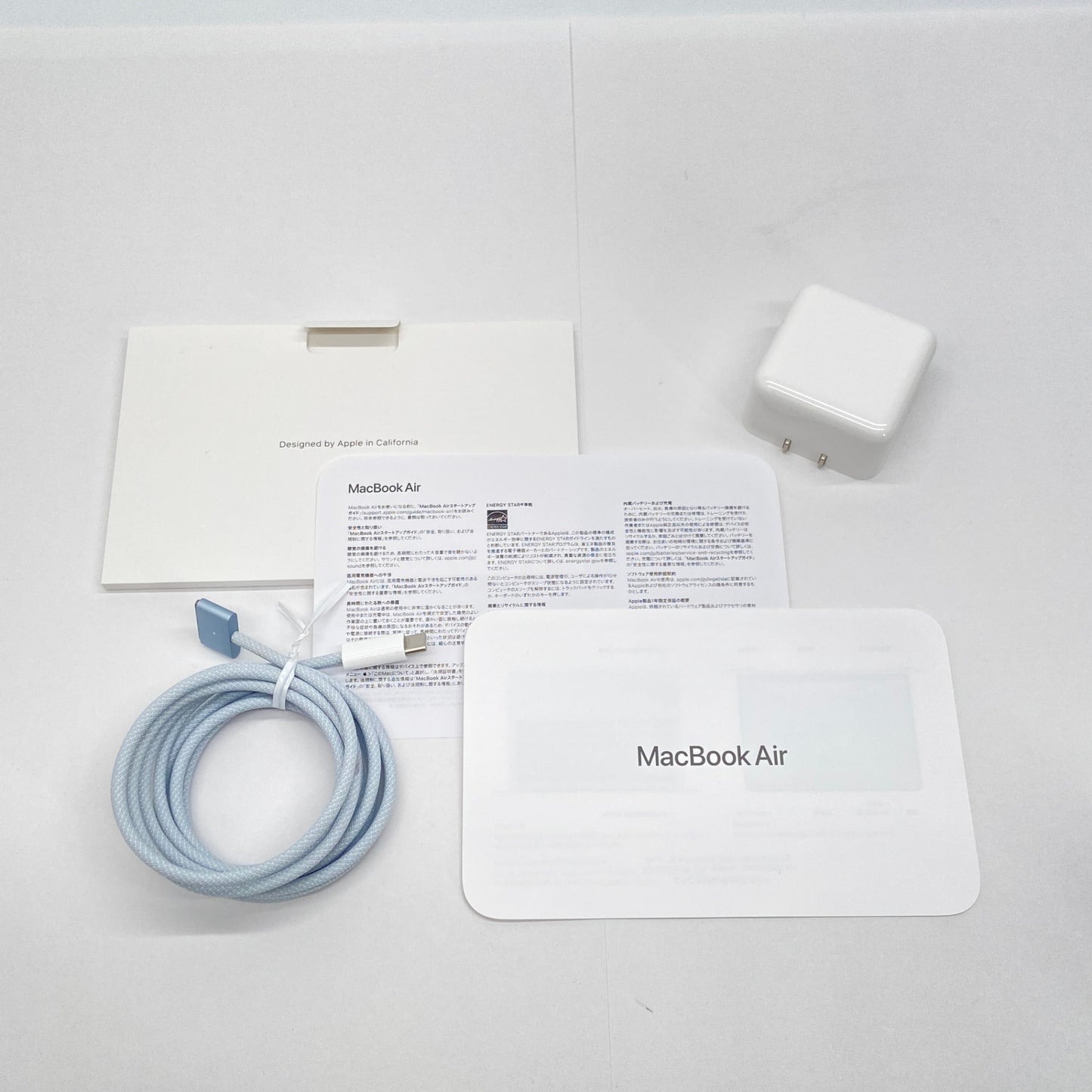 新品同様 美品 Apple  MacBook Air 13インチ M4 10C 2025 16GB SSD 512GB  MC6U4J/A スカイブルー バッテリー最大容量100%【C6464-80】