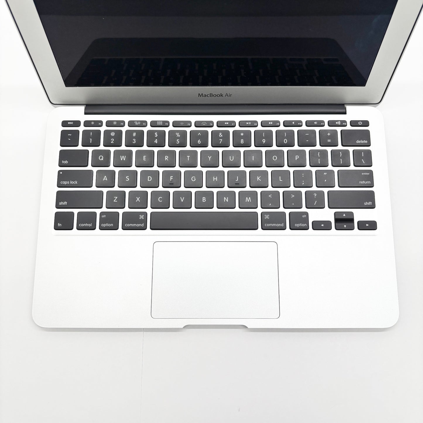 MacBook Air 2015 11インチ Core i5 4GB SSD 128GB US配列  付属品完備【C8648-80】