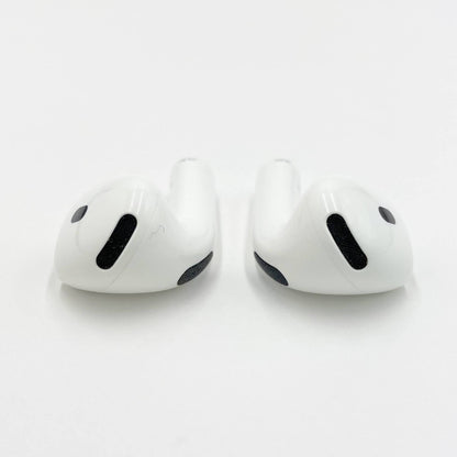 Apple アップル AirPods 4（ANC） アクティブノイズキャンセリング搭載モデル【C6748-C】