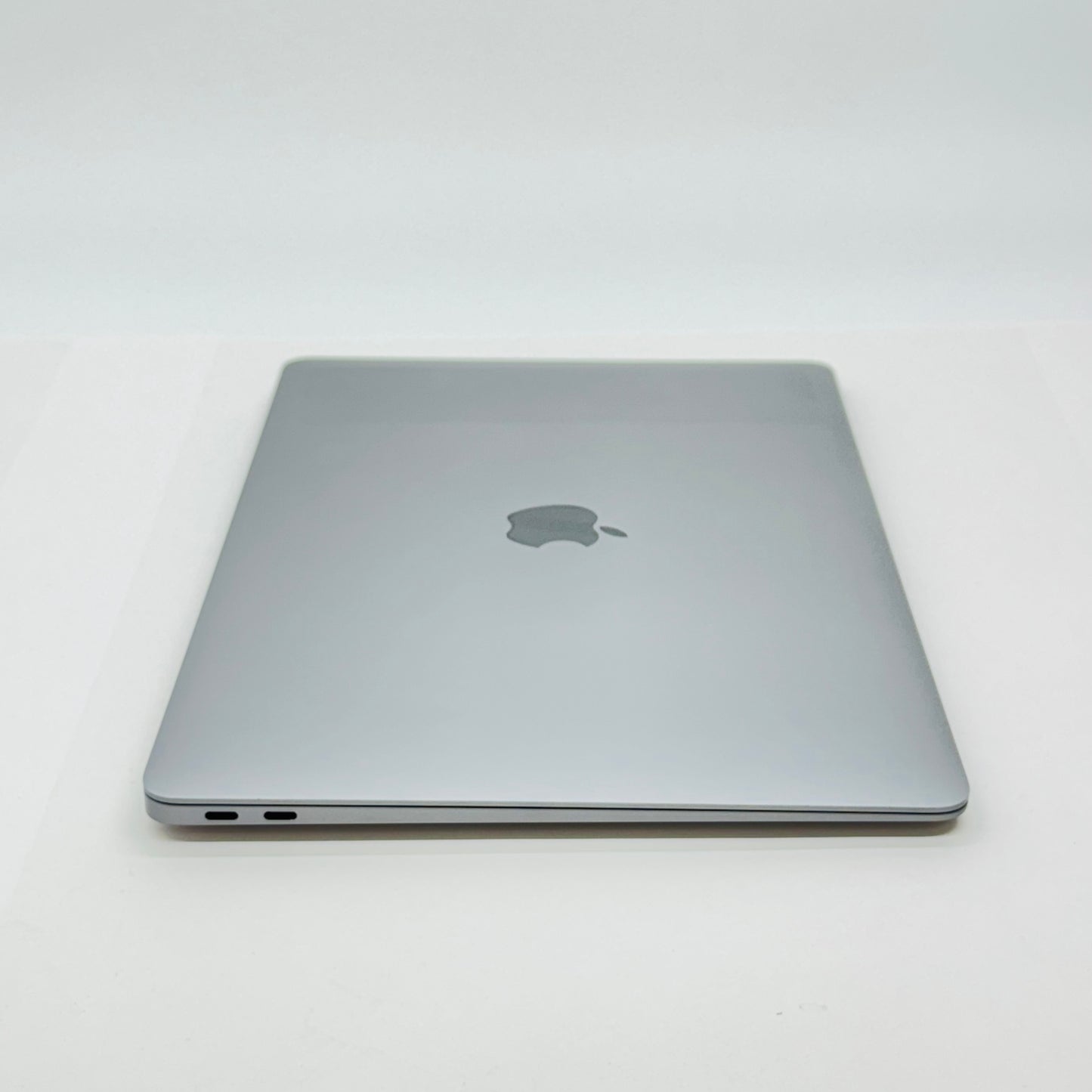 Apple MacBook Air 2018 13インチ Core i5 8GB 256GB  MRE92J/A  【C4448-80】