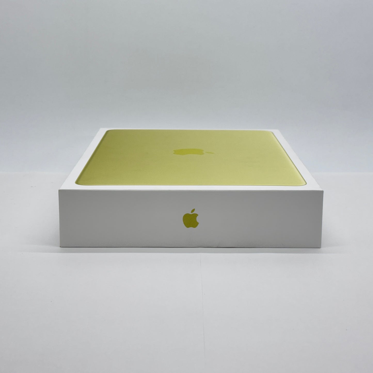 新品未開封 MacBook Neo 13インチ 6コアCPU 5コアGPU  8GB 256GB MHFD4J/A シトラス【C8346-80】