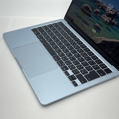 美品 新品同様 MacBook Air 13.6インチ M4チップ 16GB 512GBストレージ Liquid Retinaディスプレイ MC6U4J/A スカイブルー バッテリー最大容量100% 【C5457-80】限定保証有効期限：2026年7月16日