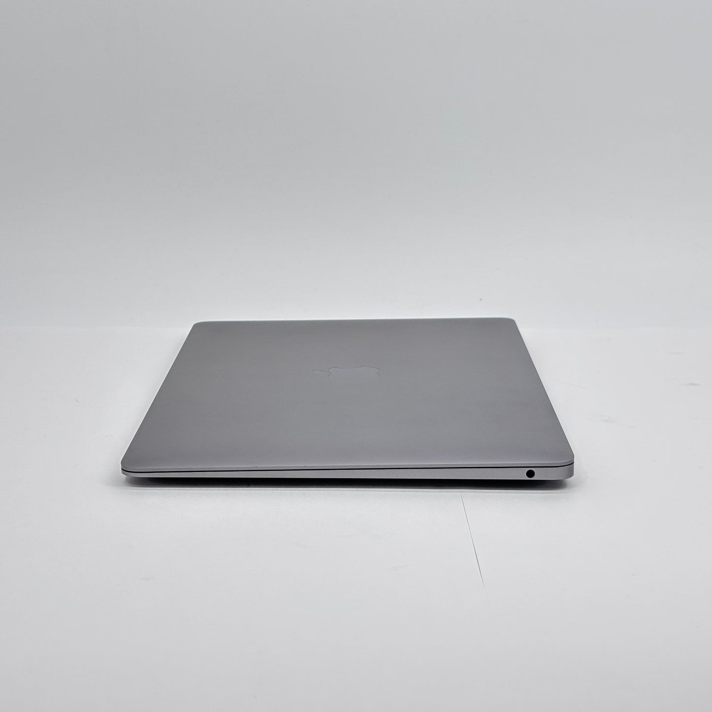 MacBook Air Retina 13インチ 2018 1.6GHz デュアルコア i5 8GB 128GB　【C8224-80】