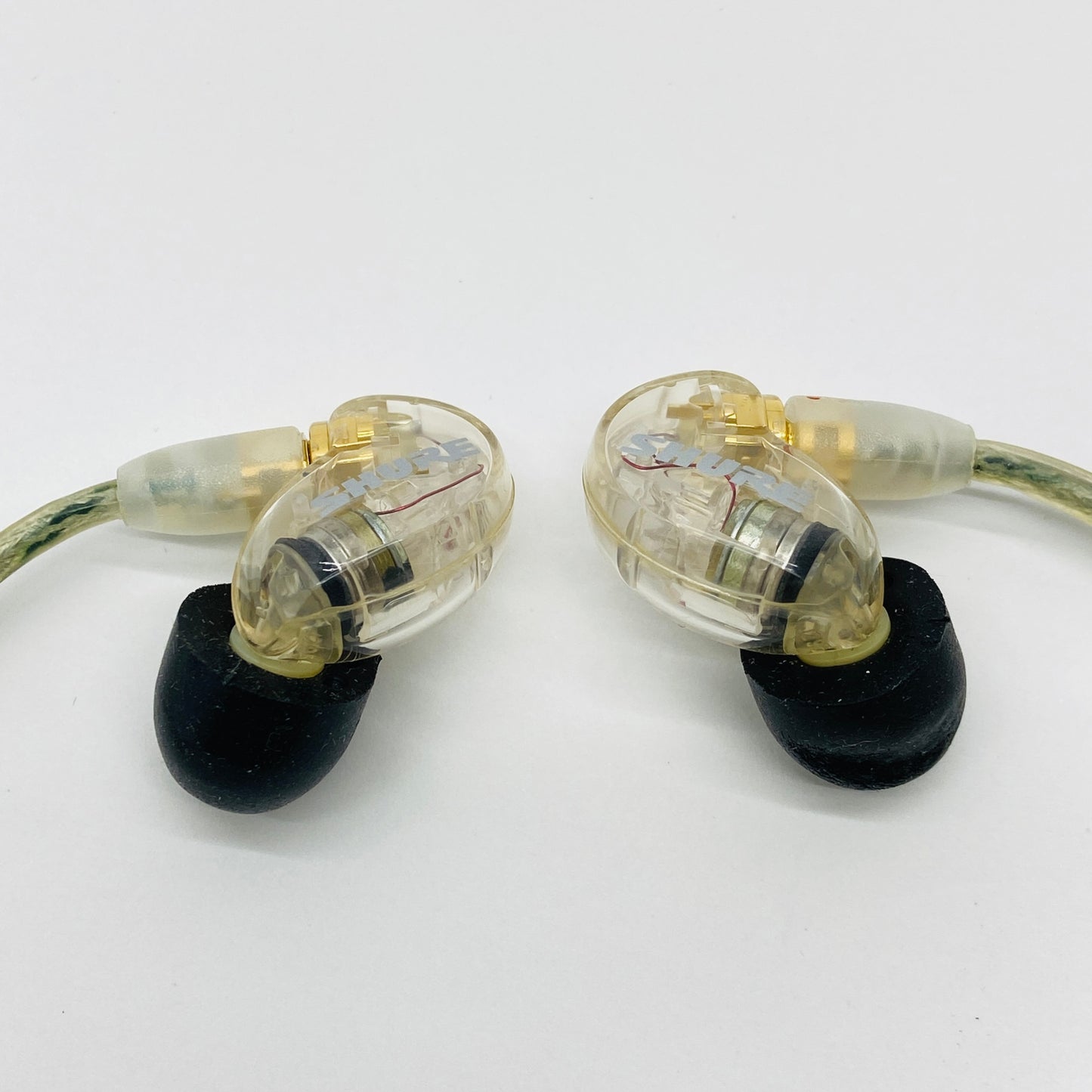 SHURE シュア 高遮音性イヤホン (有線タイプ)  SE215【C3969-C】