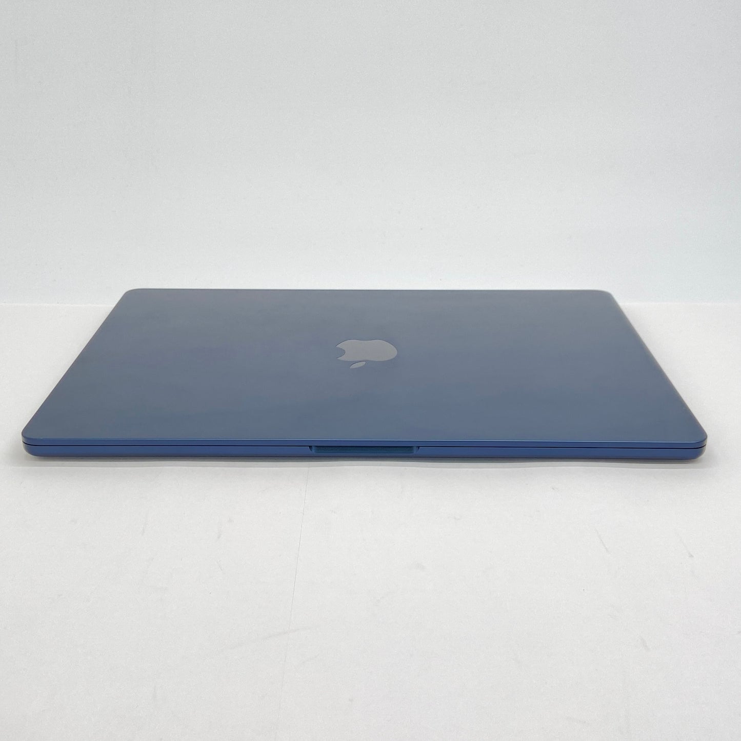 MacBook Air 15インチ (Early 2025) Apple M4 10コア/16GB/SSD 512GB ミッドナイト MW1M3J/A バッテリー最大容量100%【C6396-100】