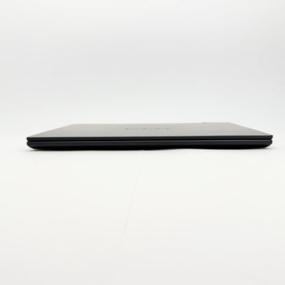 美品 GIGABYTE GAMING A16 i7 13620H 16GB RTX5060 Laptop SSD 1TB Windows11 Home バッテリー最大容量100% 付属品完備【C7821-80】