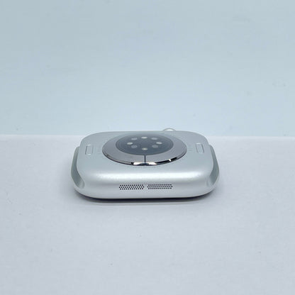 Apple Watch Series 11 46mm GPS シルバーアルミニウム MEWC4J/A バッテリー最大容量100% スポーツバンド【C7012-60】