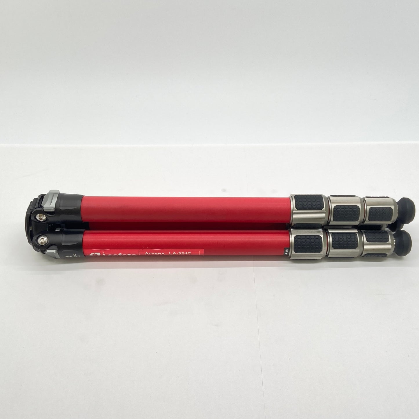 Leofoto LA-324C カーボン三脚 パイプ径32mm 4段 防水三脚 LAアテナシリーズ【C6896-100】
