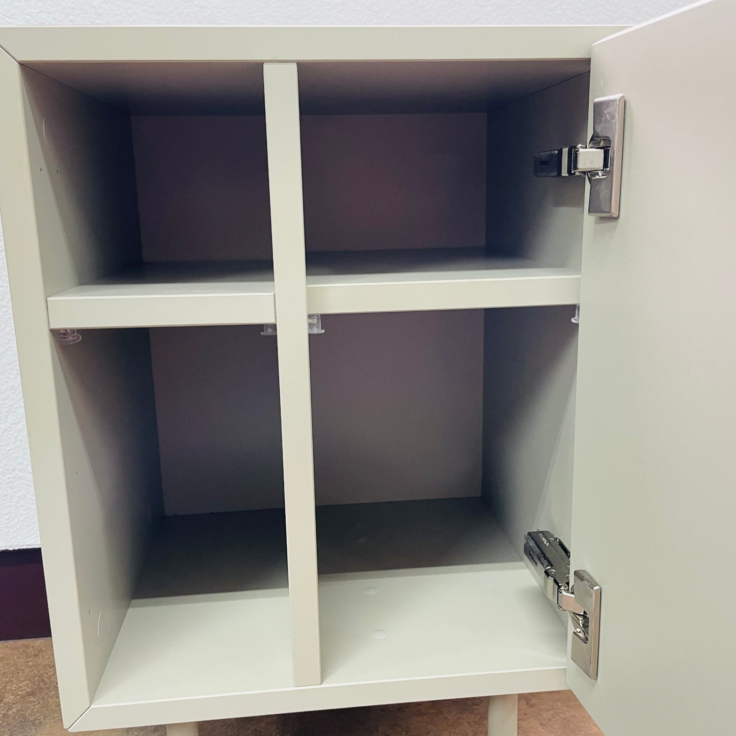 BoConcept lugano ナイトスタンド キャビネット 【C4817-】