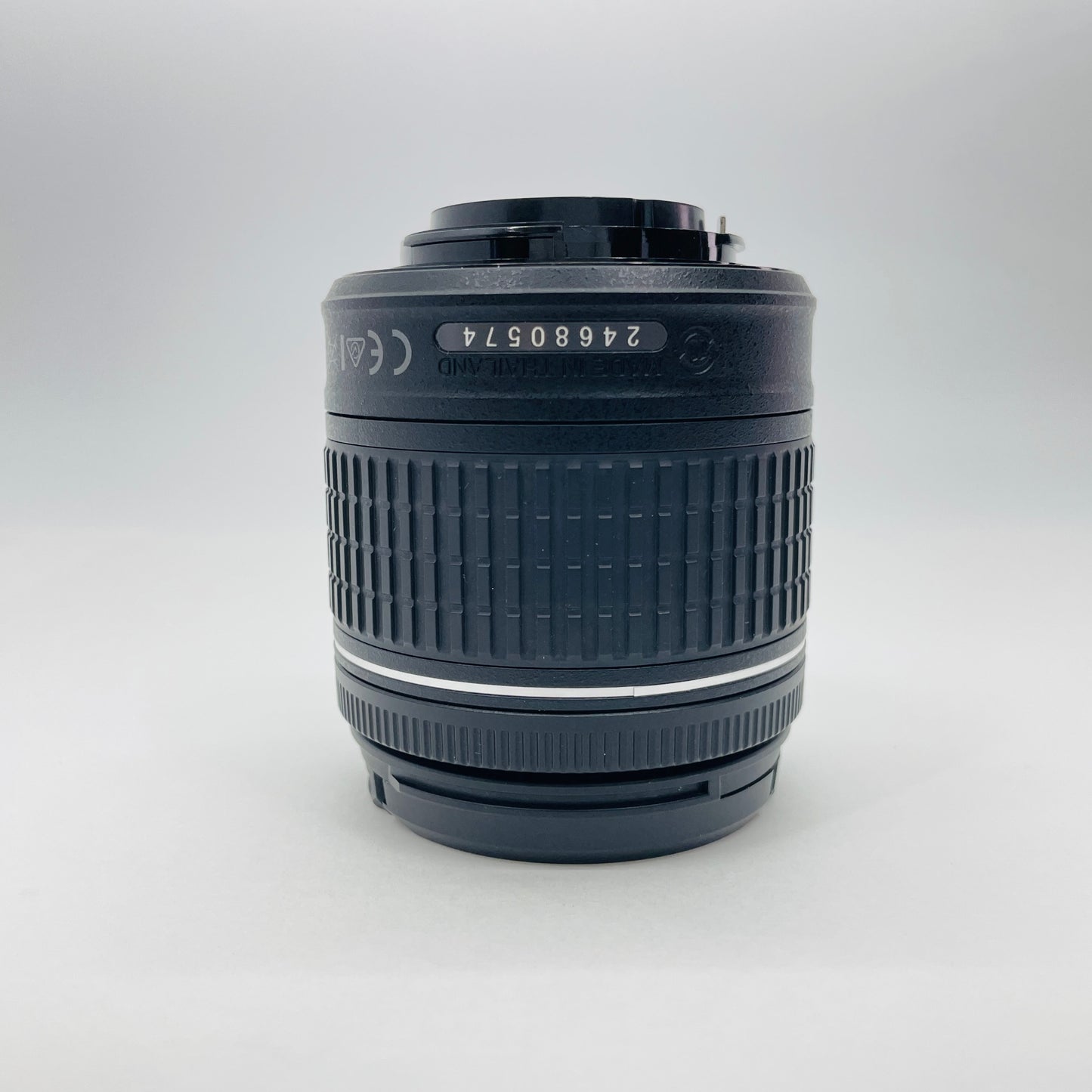 Nikon D5600 18-55mm & 70-300mm　ダブルズームキット 【C4726-60】