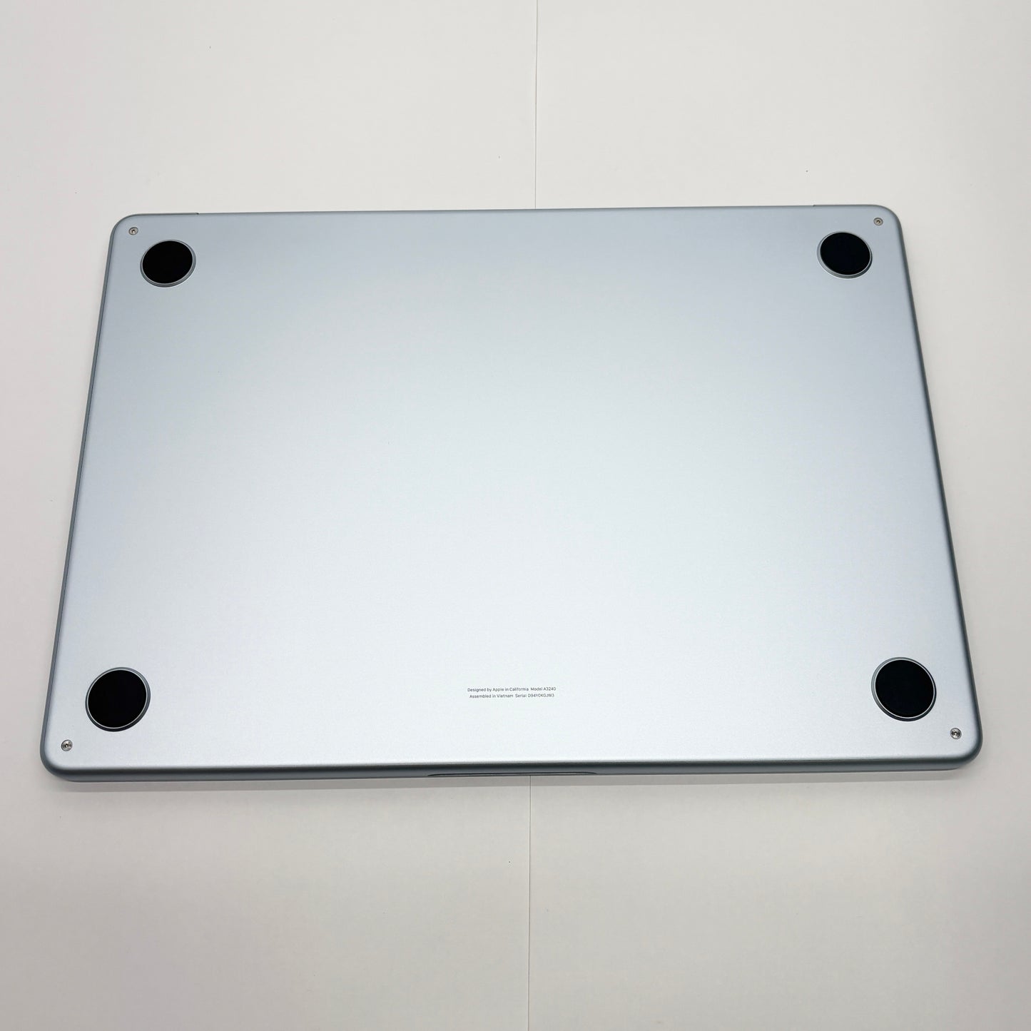 新品同様 美品 MacBook Air 13インチ (Early 2025) Apple M4 10コア 24GB SSD 512GB スカイブルー MC6V4J/A 充放電回数8回 バッテリー最大容量100%【C7977-80】