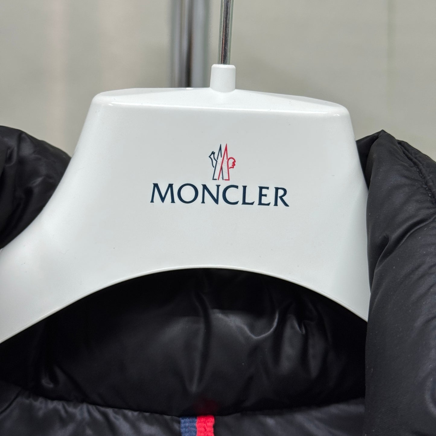 MONCLER モンクレール BRAMANT GIUBBOTTO BRAMANT JACKET ダウンジャケット サイズ:2【C6272】
