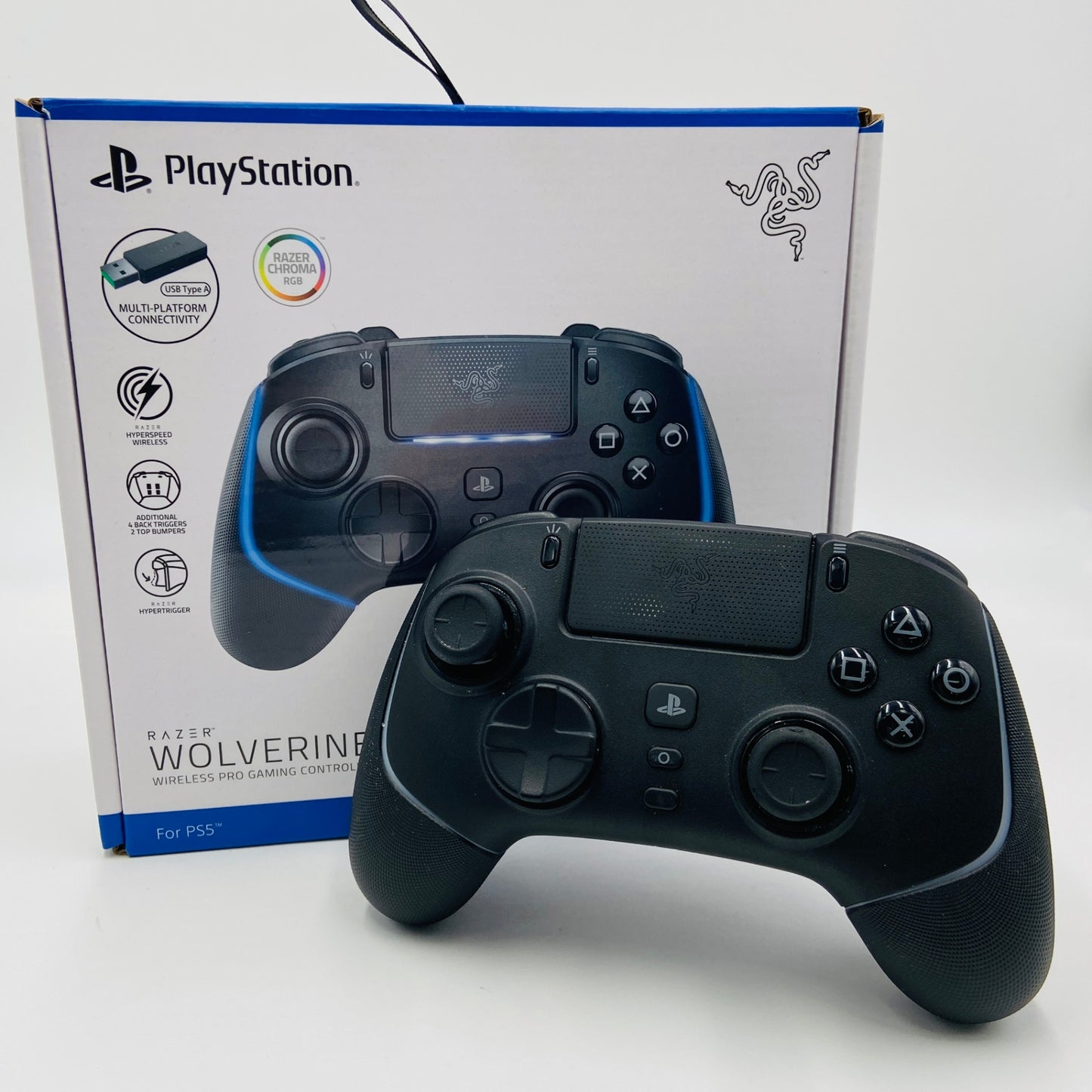 美品 Razer Wolverine V2 Pro ワイヤレスコントローラー PS5 C3845 80サイズ発送