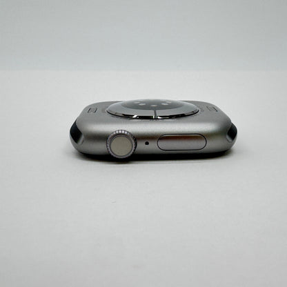 美品 Apple Watch Series 11 46mm MEW94J/A GPSモデル スペースグレイ アルミニウムケース バッテリー最大容量100% 限定保証あり 付属品完備【C7890-60】