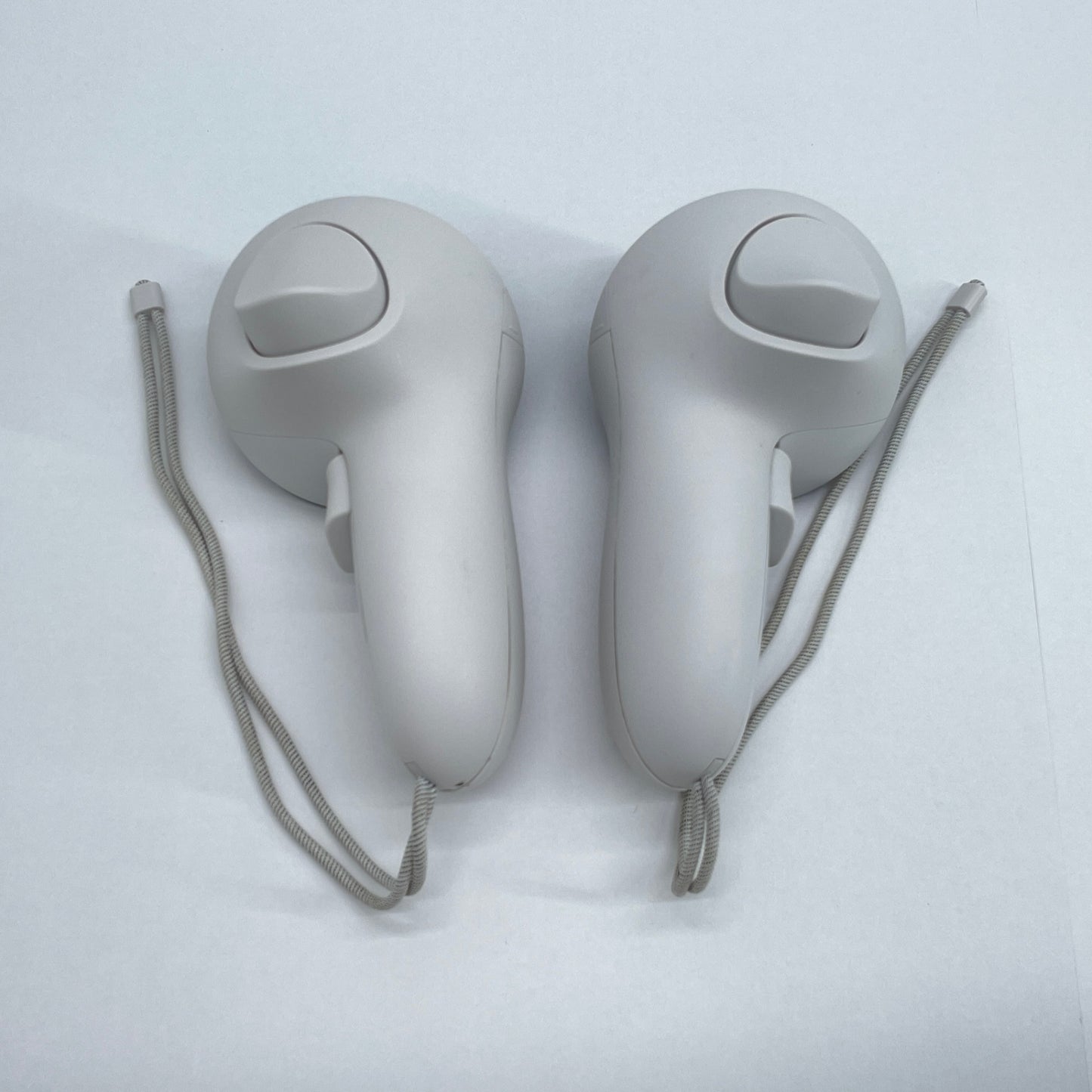 美品 MetaQuest3S 128GB VRヘッドセット【C7938-80】