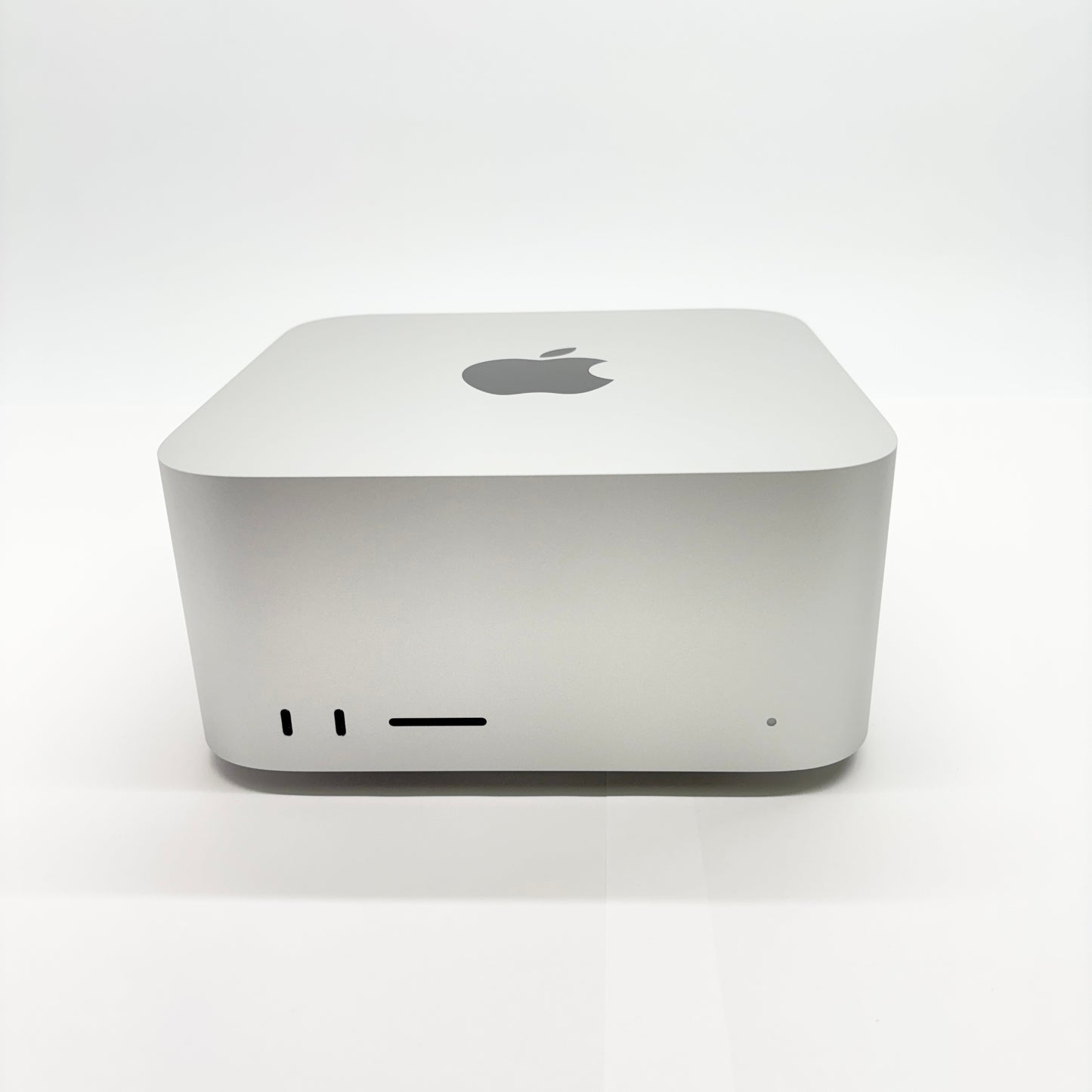 美品 Apple Mac Studio 2023 M2 Max 32GB SSD 512GB MQH73J/A【C8350-100】