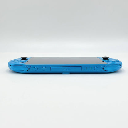 美品 SONY PS Vita PCH-2000 アクアブルー 付属品完備 (パワフルプロ野球2014・純正8GBメモリーカード付き)【C7059-60】
