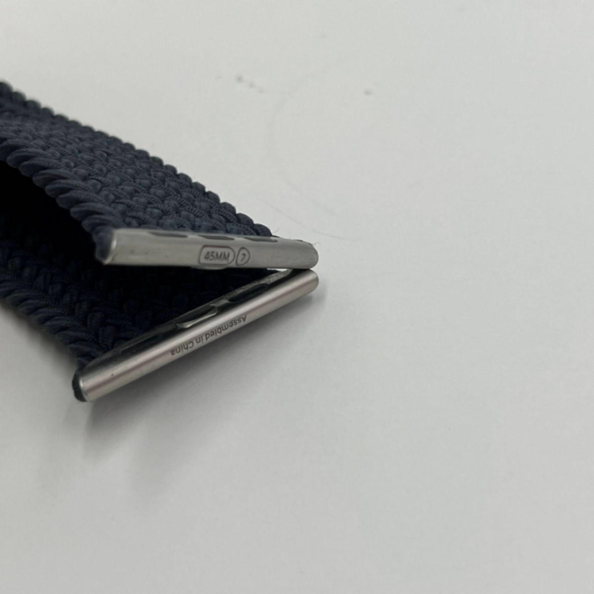 Apple Watch Series9 GPS 45mm ミッドナイトアルミニウムケース ブレイデッドソロループ 45mm サイズ7 MR9Q3J/A バッテリー最大容量100% 【C5387-C】