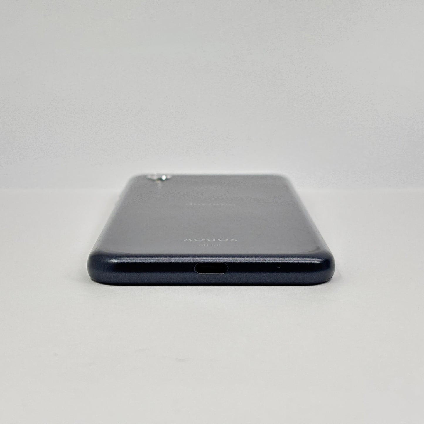 docomo SH-01L SHARP AQUOS sense2 ブラック SIMフリー【C8887-C】