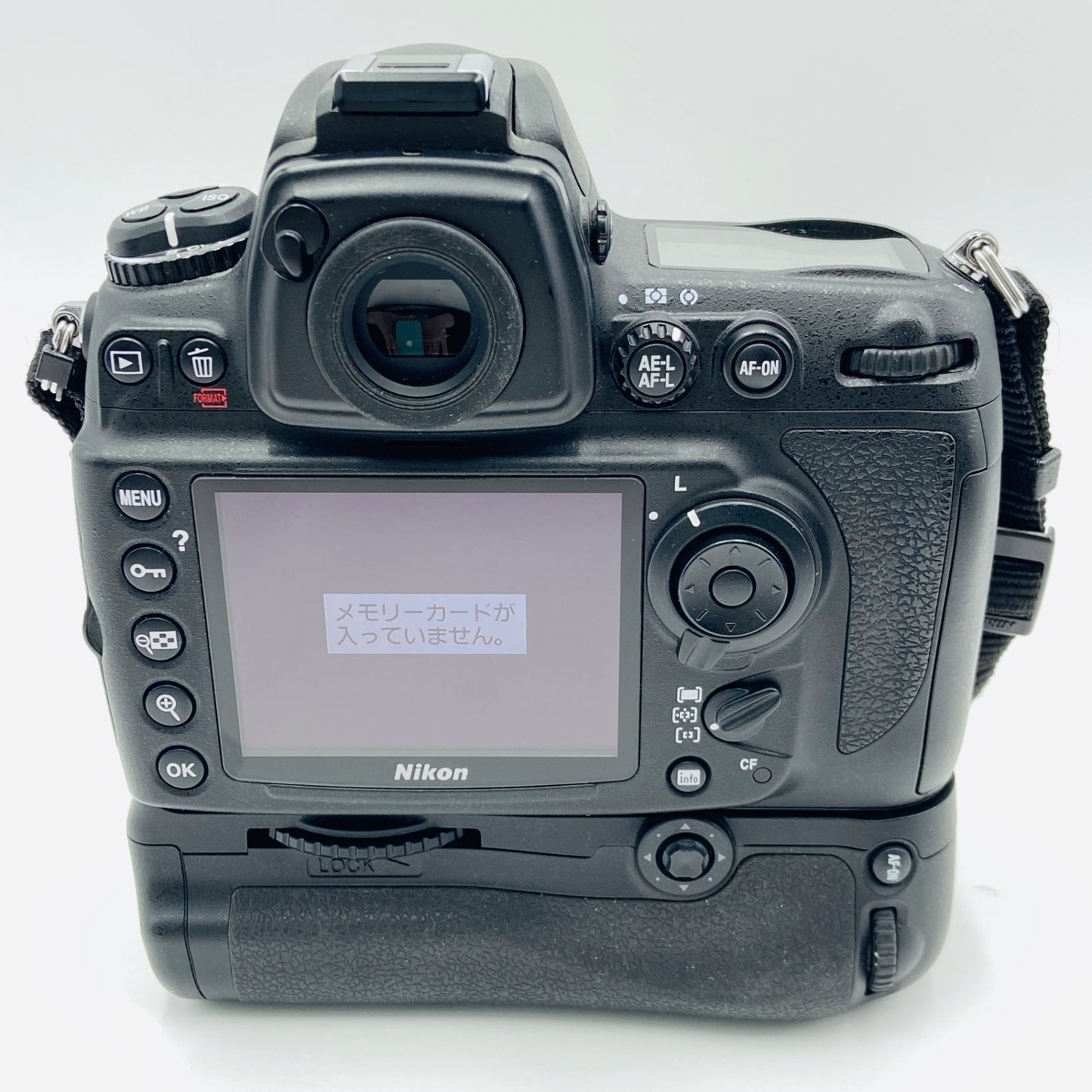 Nikon D700 ボディ　Nikon MB-D10 マルチパワーバッテリーパック付属　【C4305-80】