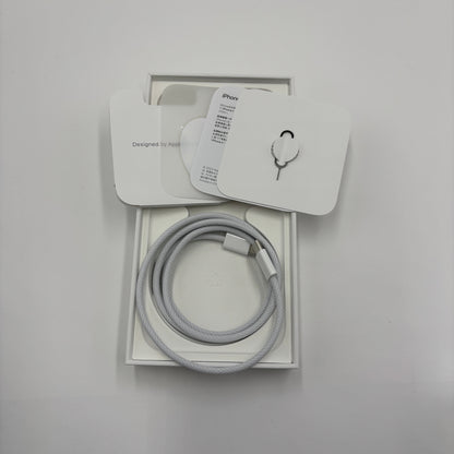 新品同様 美品 iPhone 15 128GB SIMフリー MTMM3J/A グリーン バッテリー最大容量93%【C5346-C】