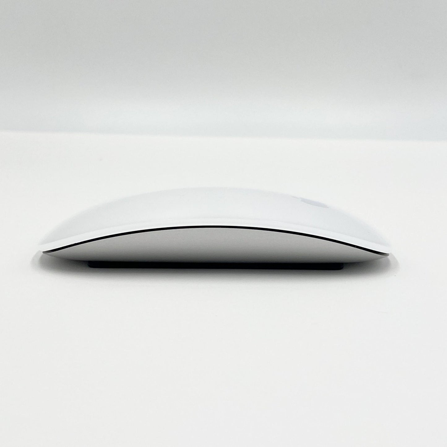 Apple Magic Mouse 2 A1657 MLA02J/A ホワイト付属品完備【C6686-60】