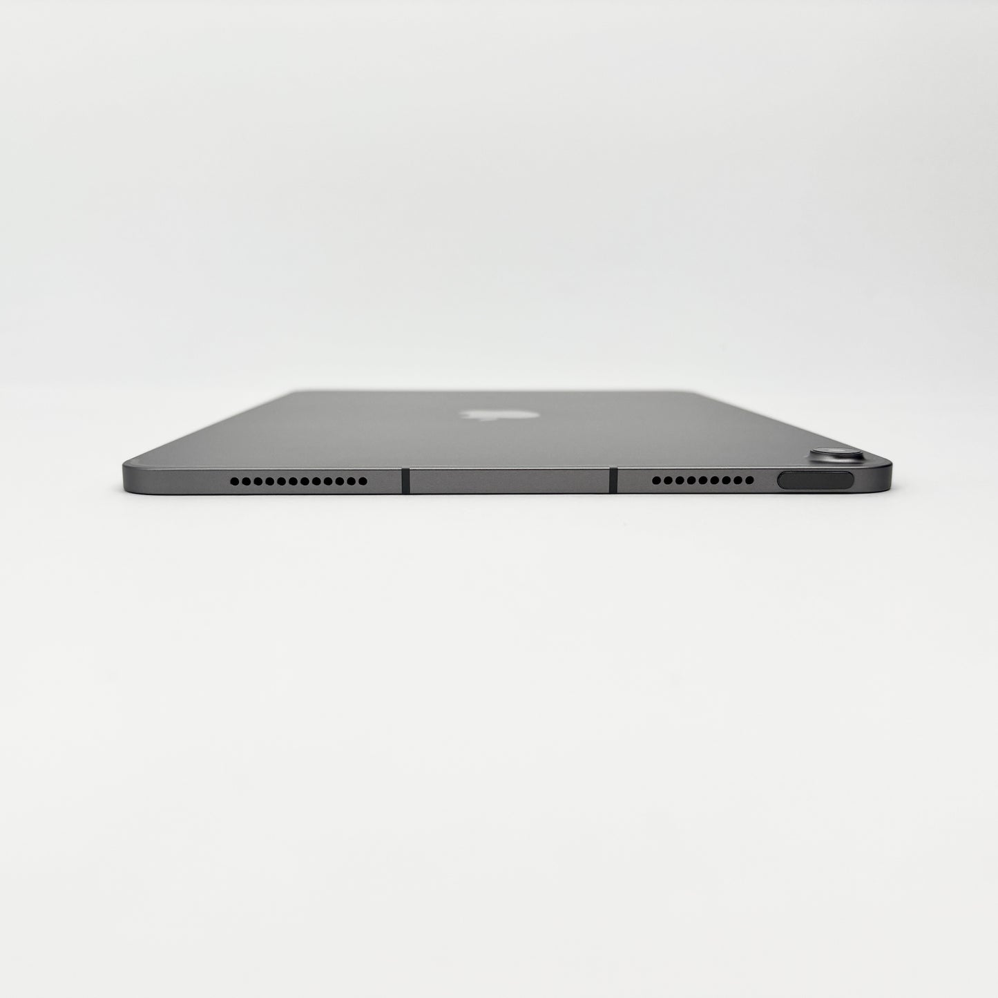 美品 新品同様 iPad Air 11インチ Wi-Fi+Cellular M3 1TB 2025年春モデル MCG84J/A SIMフリー [スペースグレイ] バッテリー最大容量96%【C8792-60】
