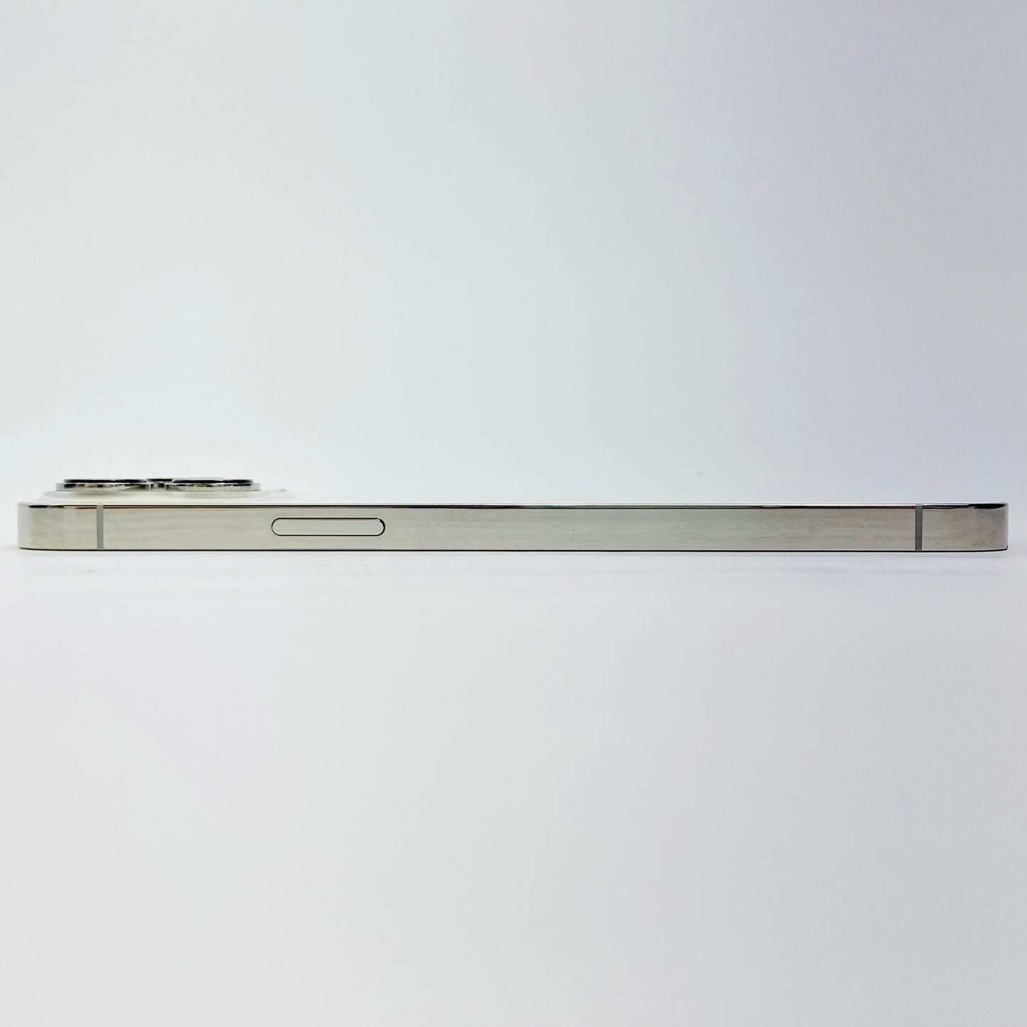 Apple iPhone13 Pro Max 256GB Silver A2641 MLJ93J/A【C4039-C】