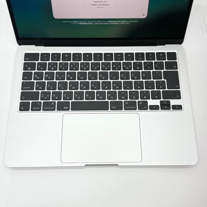 美品 Apple MacBook Air 13インチ 2022 M2 8GB 256GB シルバー MLXY3J/A バッテリー最大容量100%【C5221-80】