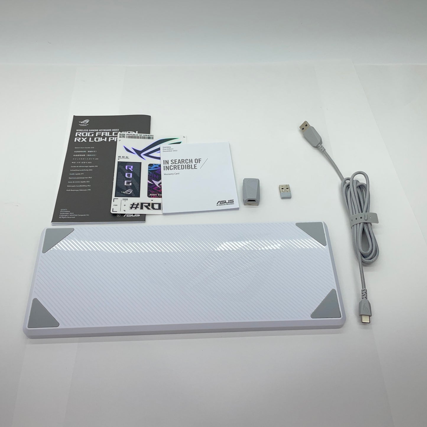 美品 ROG FALCHION RX LOW PROFILE キーボード　【C4622-80】