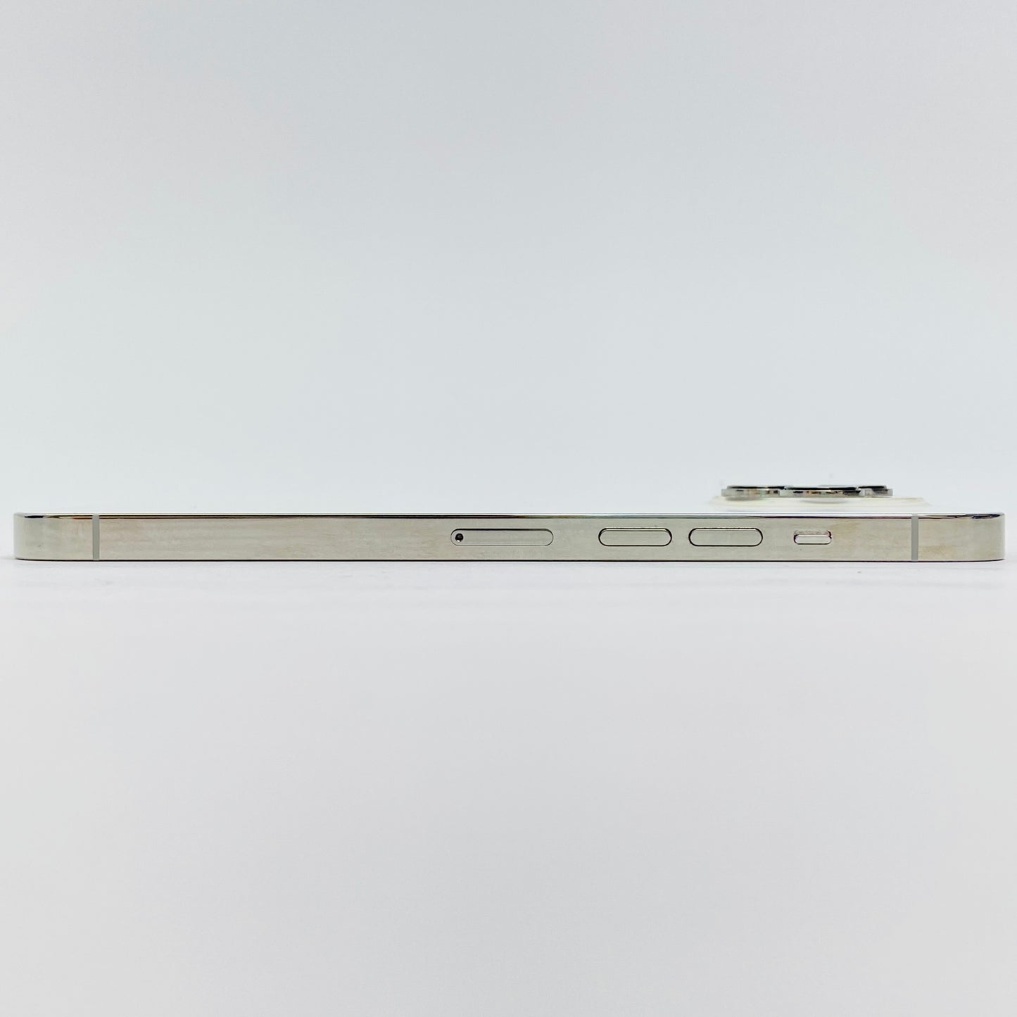 Apple iPhone13 Pro Max 256GB Silver A2641 MLJ93J/A【C4039-C】