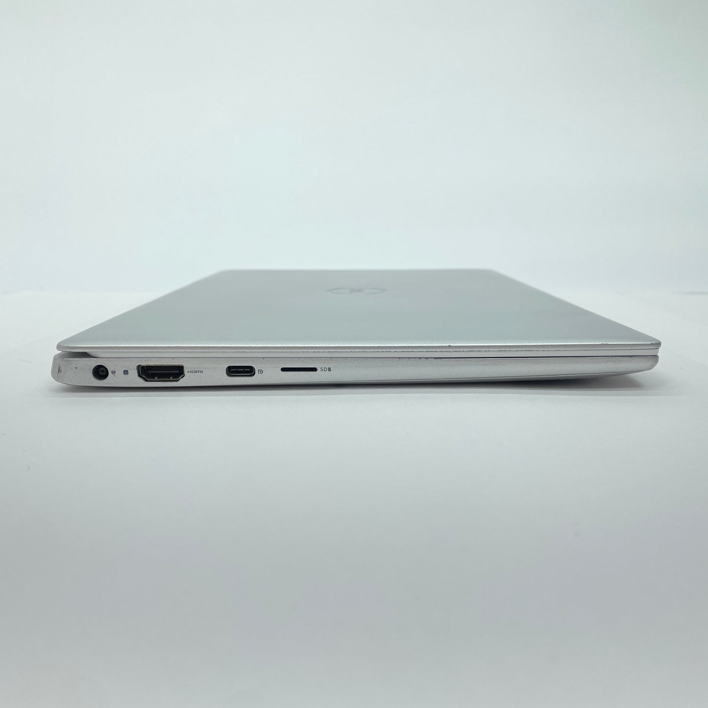 DELL Inspiron 7391 P114G i7 10510U 8GB SSD512GB Windows11 Home【C4665-80】