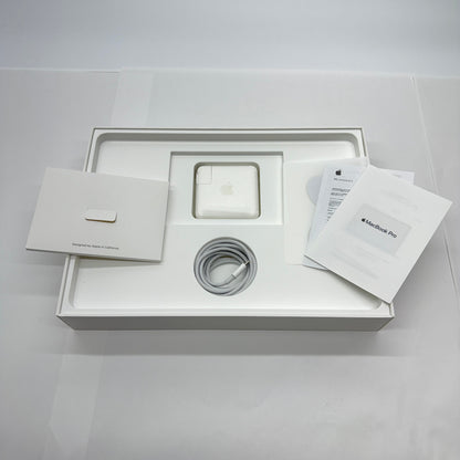 MacBook Pro 13インチ Mid 2019 i5 1.4GHz 8GB SSD 256GB シルバー MUHR2J/A 【C5199-80】