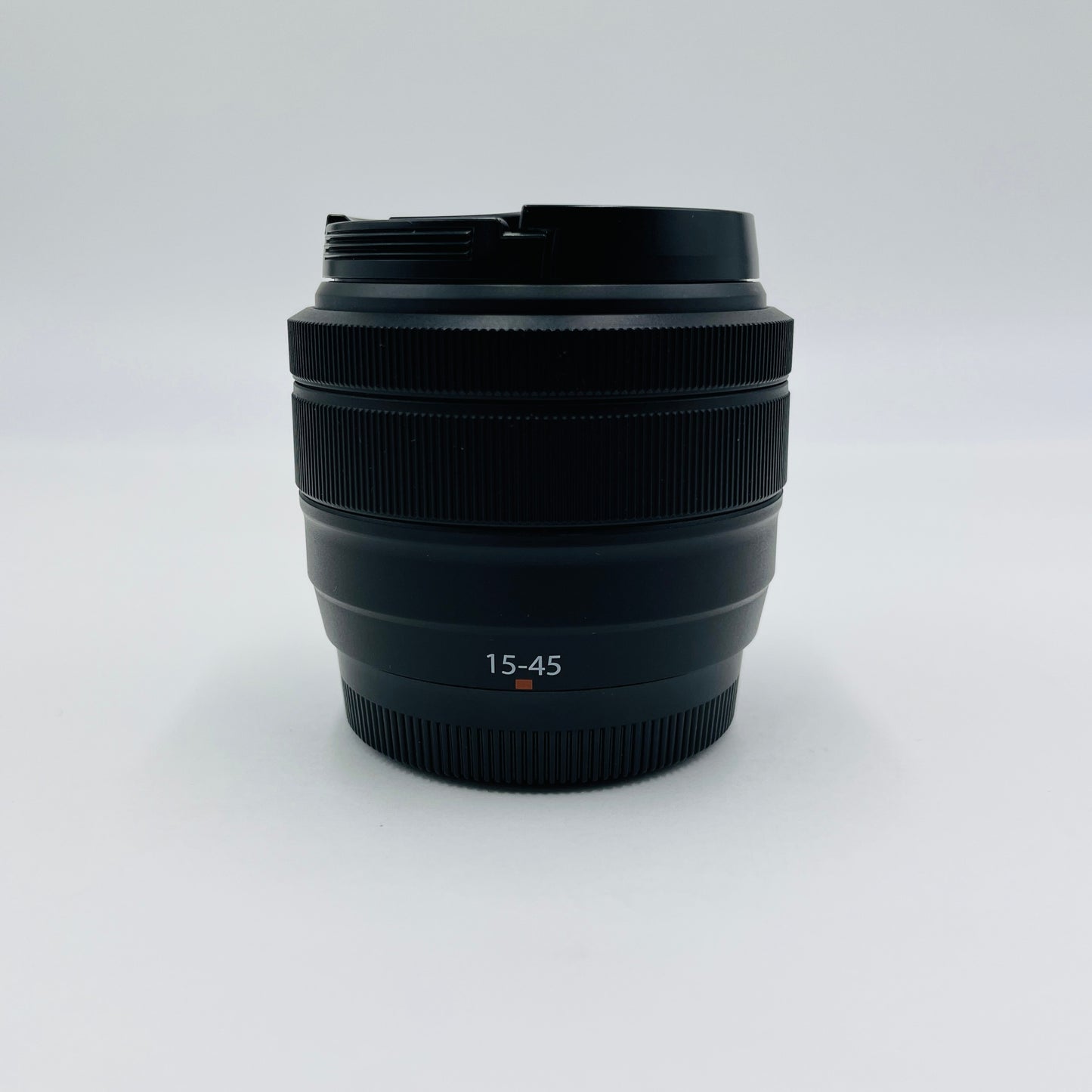 FUJIFILM X-T200 レンズキット 15-45mm F3.5-5.6 シャンパンゴールド【C4332-80】