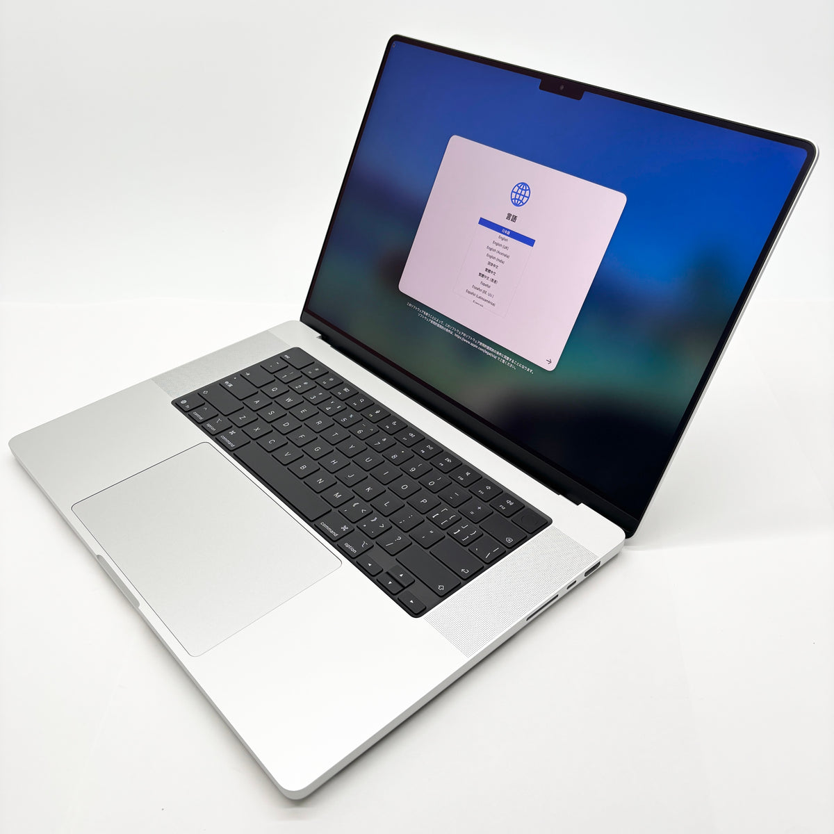 新品同様 美品 Apple MacBook Pro 16インチ M5 Pro (18コアCPU / 20コアGPU) 24GB 1TB（KB-CH ※中国語・ピンイン配列） 付属品完備 バッテリー最大容量100%【8951-】