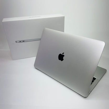 バッテリー最大容量100％ Apple MacBook Air M1 2020 8C CPU/7C GPU 8GB 256GB MGN93J/A C3888 80サイズ発送