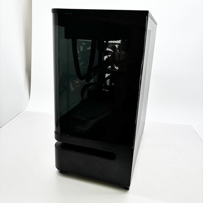美品 自作PC ゲーミングPC Ryzen 7 9800X3D 8コア 32GB RX9060 XT 16GB SSD2TB 電源ユニット：NeoECO Gold NE850G M 【C8702-140】