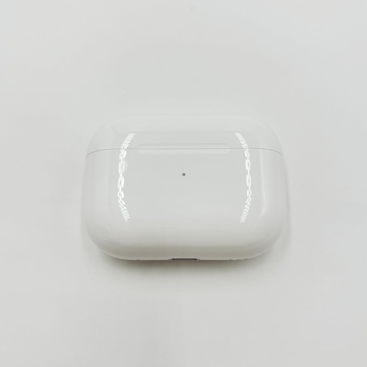 美品 Apple 純正 AirPods Pro 第2世代 MagSafe充電ケース USB-C MTJV3J/A【C9272-60】