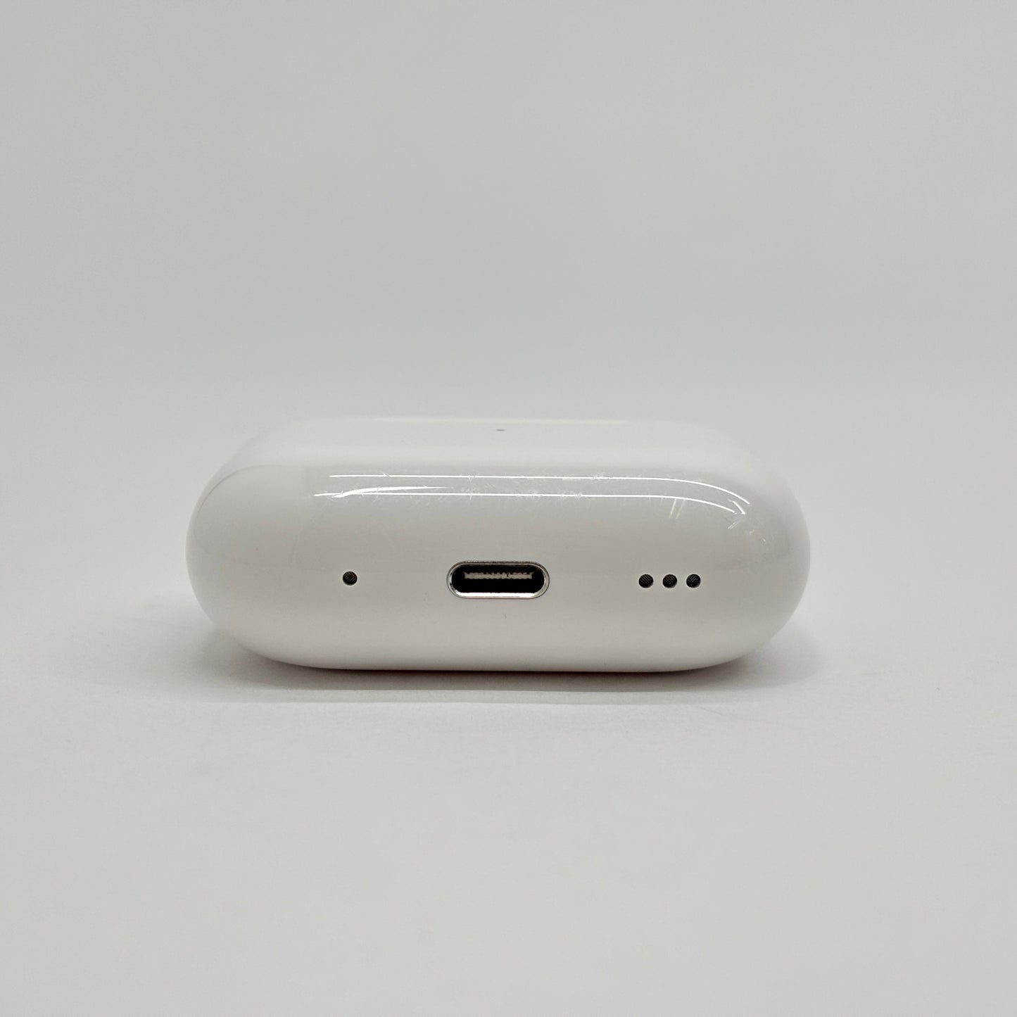 Apple AirPods Pro 第2世代 ワイヤレスイヤホン USB-C【C8730-C】