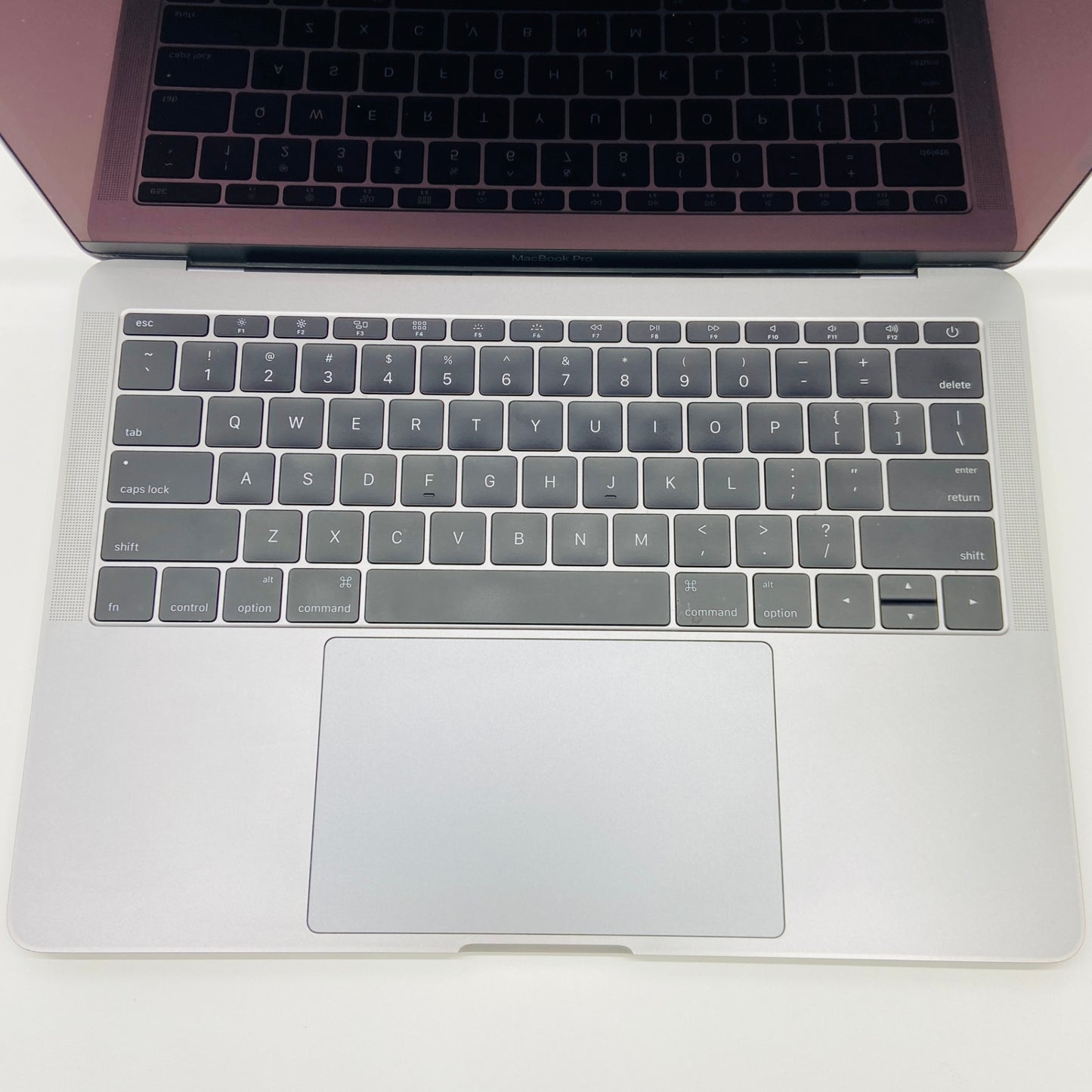 Apple MacBook Pro  13インチ 2016 Thunderbolt 3ポートx 2  Core i5 8GB 256GB 【C4335-80】
