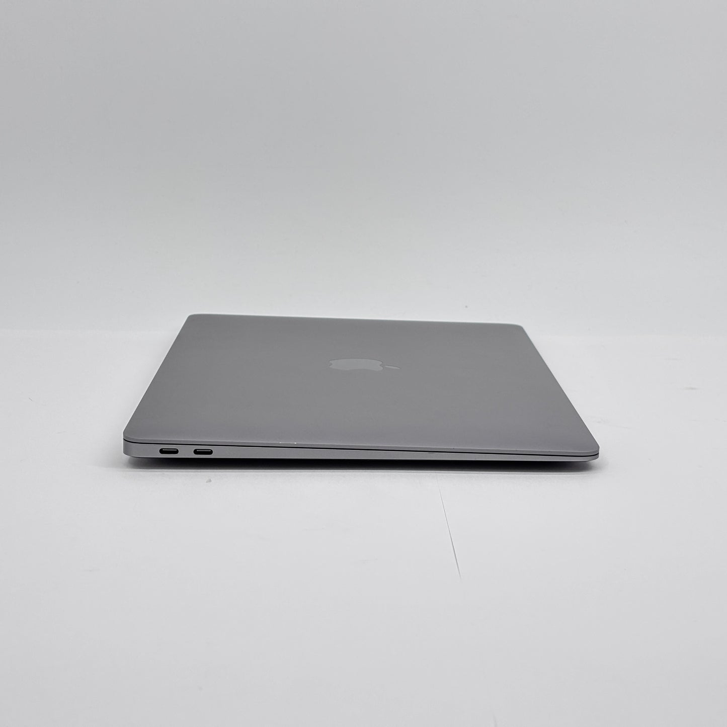 MacBook Air Retina 13インチ 2018 1.6GHz デュアルコア i5 8GB 128GB　【C8224-80】