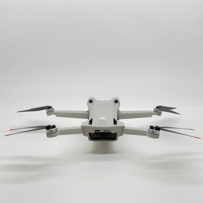 美品 DJI Mini 3 Pro  Fly More コンボ　MT3M3VD 【C7649-100】