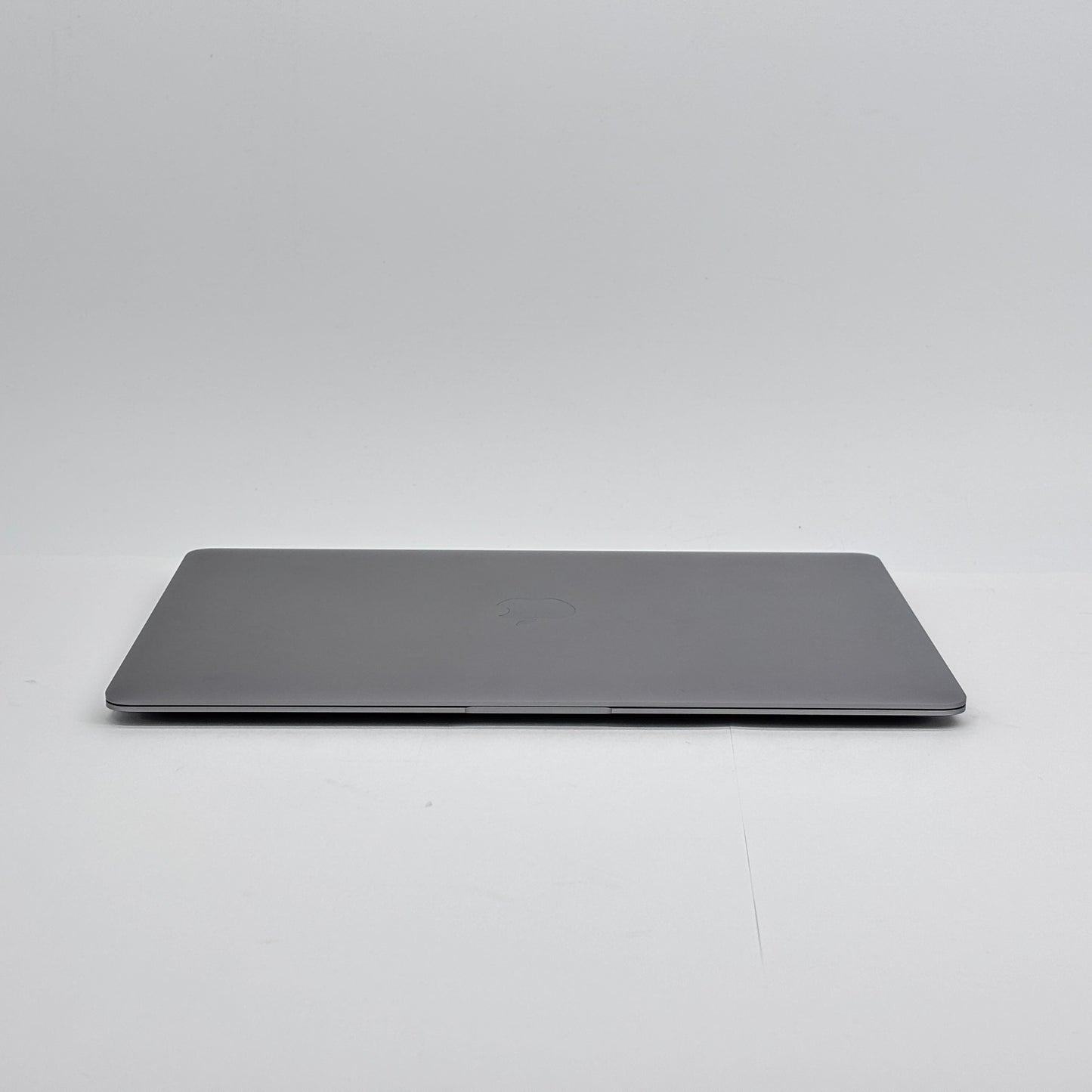 MacBook Air Retina 13インチ 2018 1.6GHz デュアルコア i5 8GB 128GB　【C8224-80】